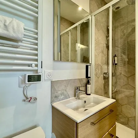 Sofia Confortable En Rdc Au Coeur De La De